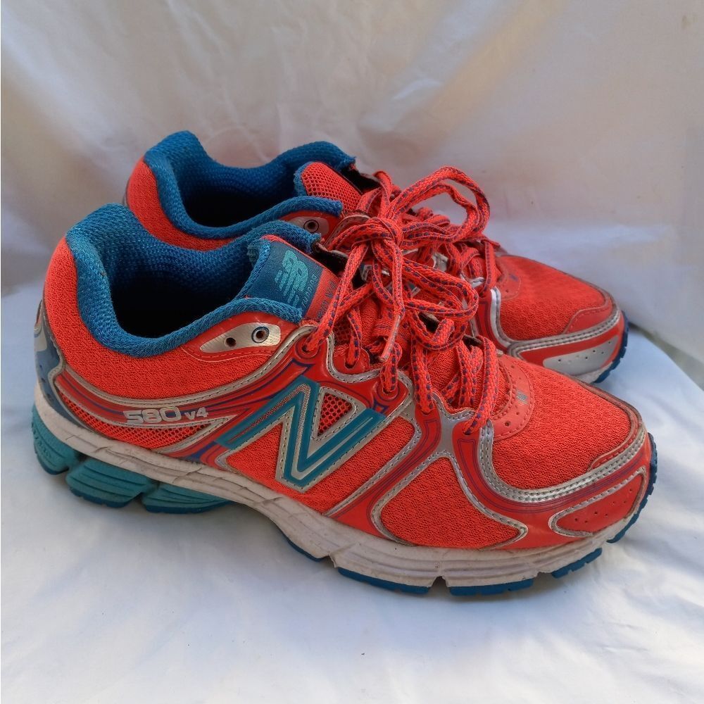 New Balance Women's 580 V4 Running Shoes Sz 6 Pink Neon Lightweight